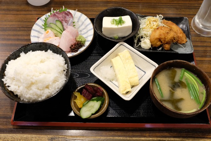 じんべえ定食